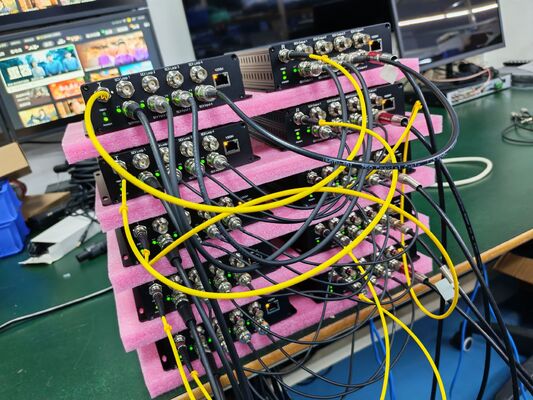 4x 3G SDI Input With 1GB Network Multi-Signals Fiber Transmission Equipment supplier