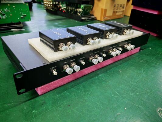 12G SDI Digital Broadcast Video Over Single Mode Fiber Optic 1TX 4RX supplier